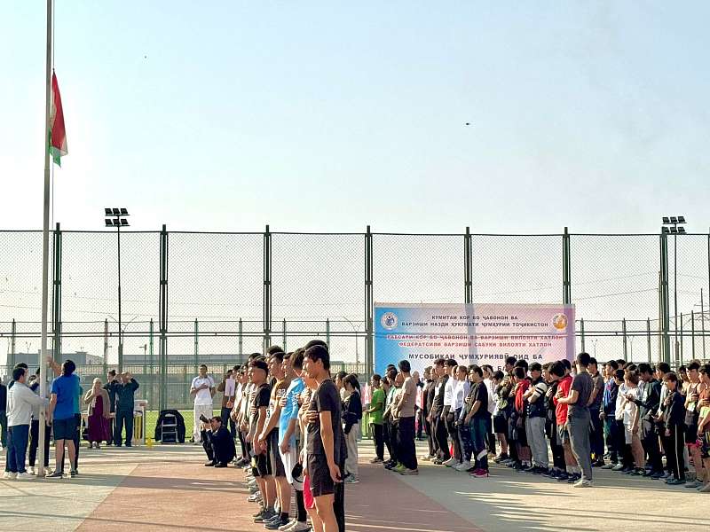 Республиканские соревнования по легкой атлетике на спортивной площадке школы им.М.В.Ломоносова 