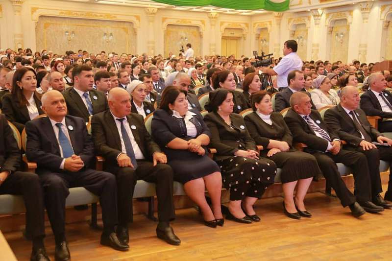 рРасширенное заседание работников сферы образования Хатлонской области