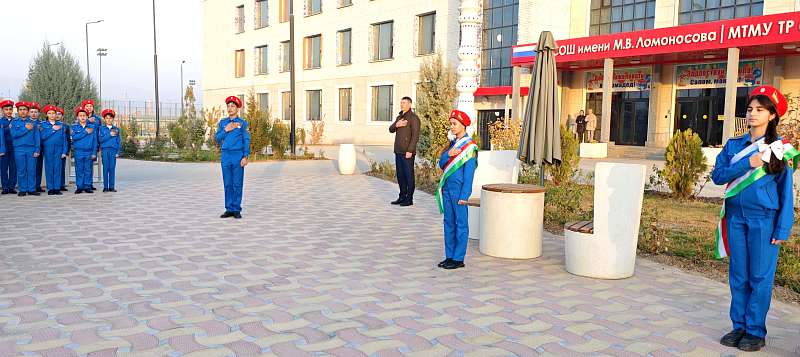 «Разговоры о важном», сегодня, посвящено теме: Как решать конфликты и справляться с трудностями?